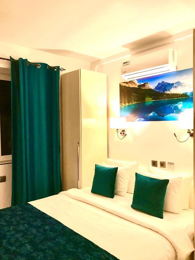 Lumiere Luxe Suites ベオグラード エクステリア 写真