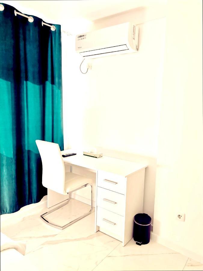 Lumiere Luxe Suites ベオグラード エクステリア 写真
